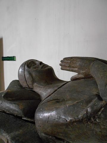 John de hastings tomb 2 sm john de hastings tomb 2 sm